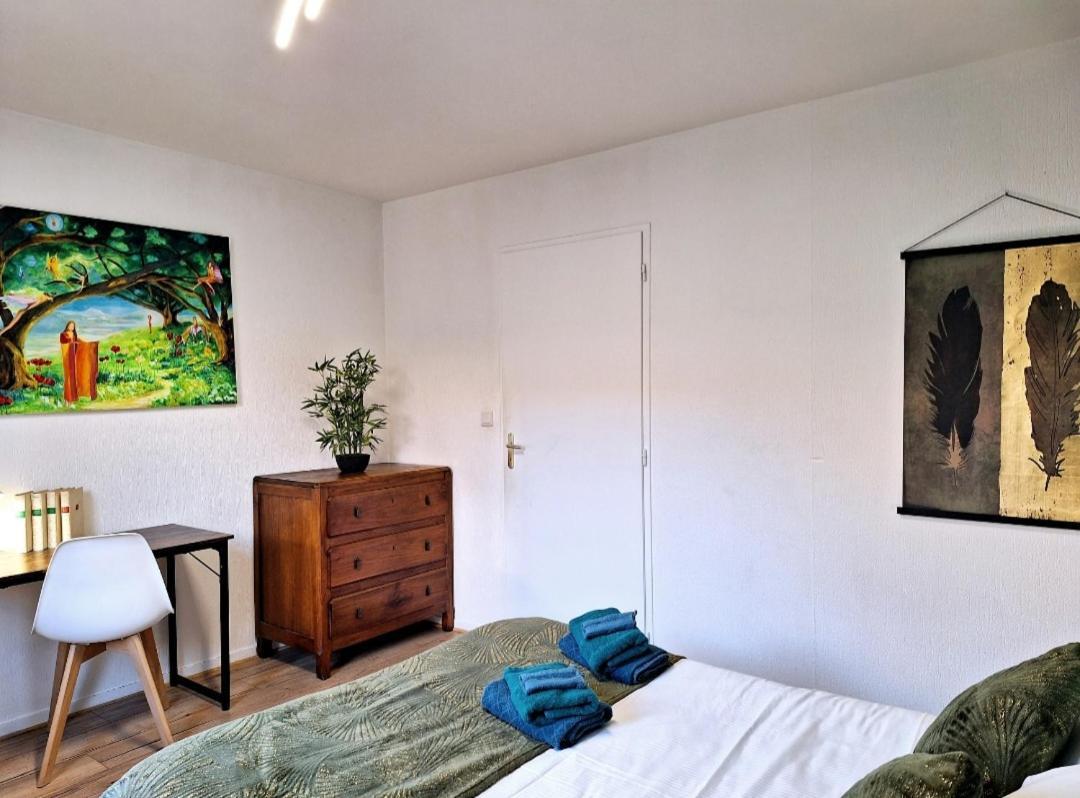 Appartement Cosy Proche Gare - Fibre Optique Et Parking Angouleme Ngoại thất bức ảnh