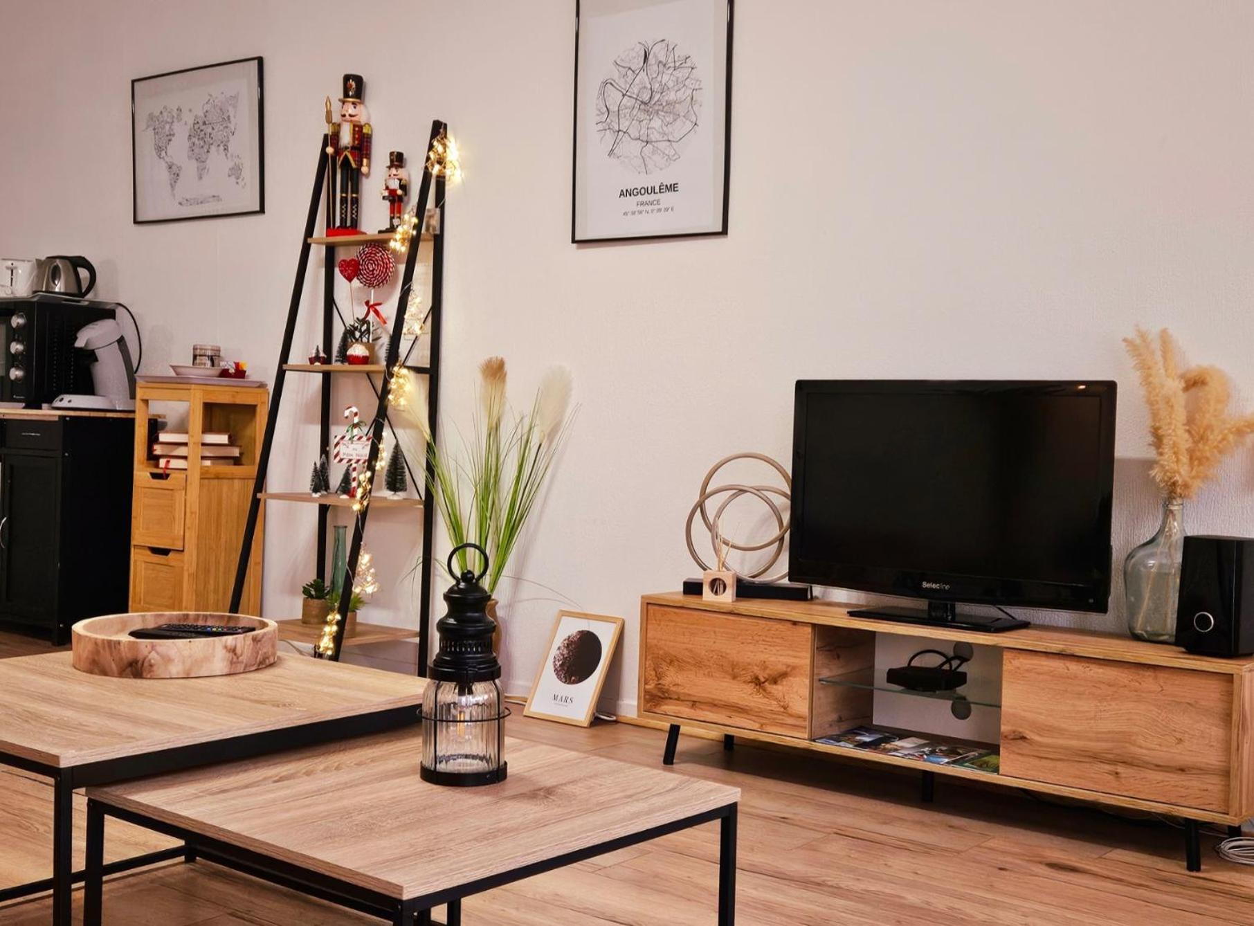 Appartement Cosy Proche Gare - Fibre Optique Et Parking Angouleme Ngoại thất bức ảnh